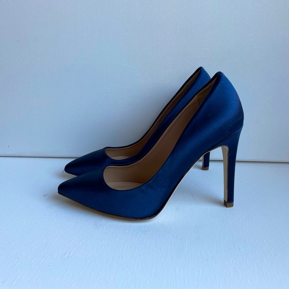Brand New, J.Crew satin Heels size 6 - Picture 3 of 5